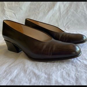 VINTAGE 80s Via Spiga Italian Espresso Calf Pumps